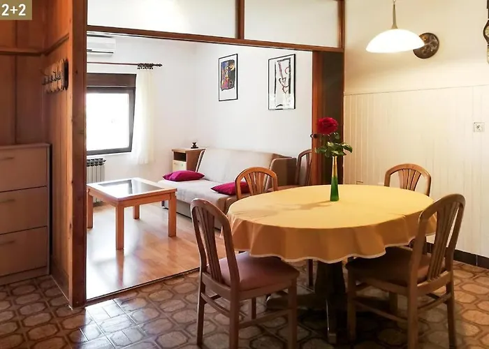 Silva Apartment *